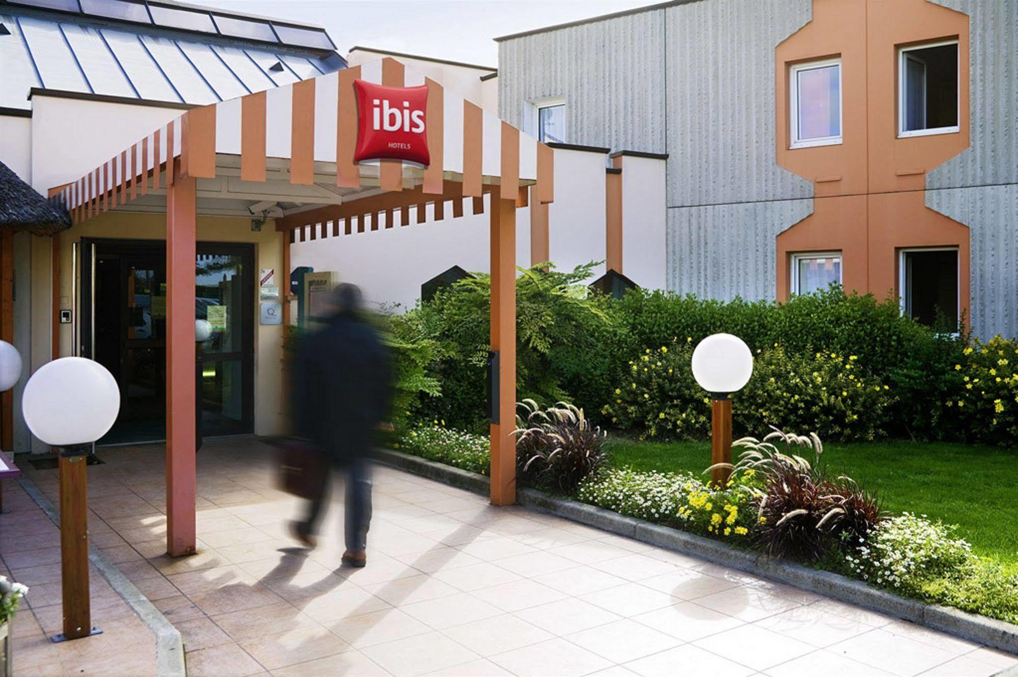 Hotel Ibis Reims Tinqueux Esterno foto