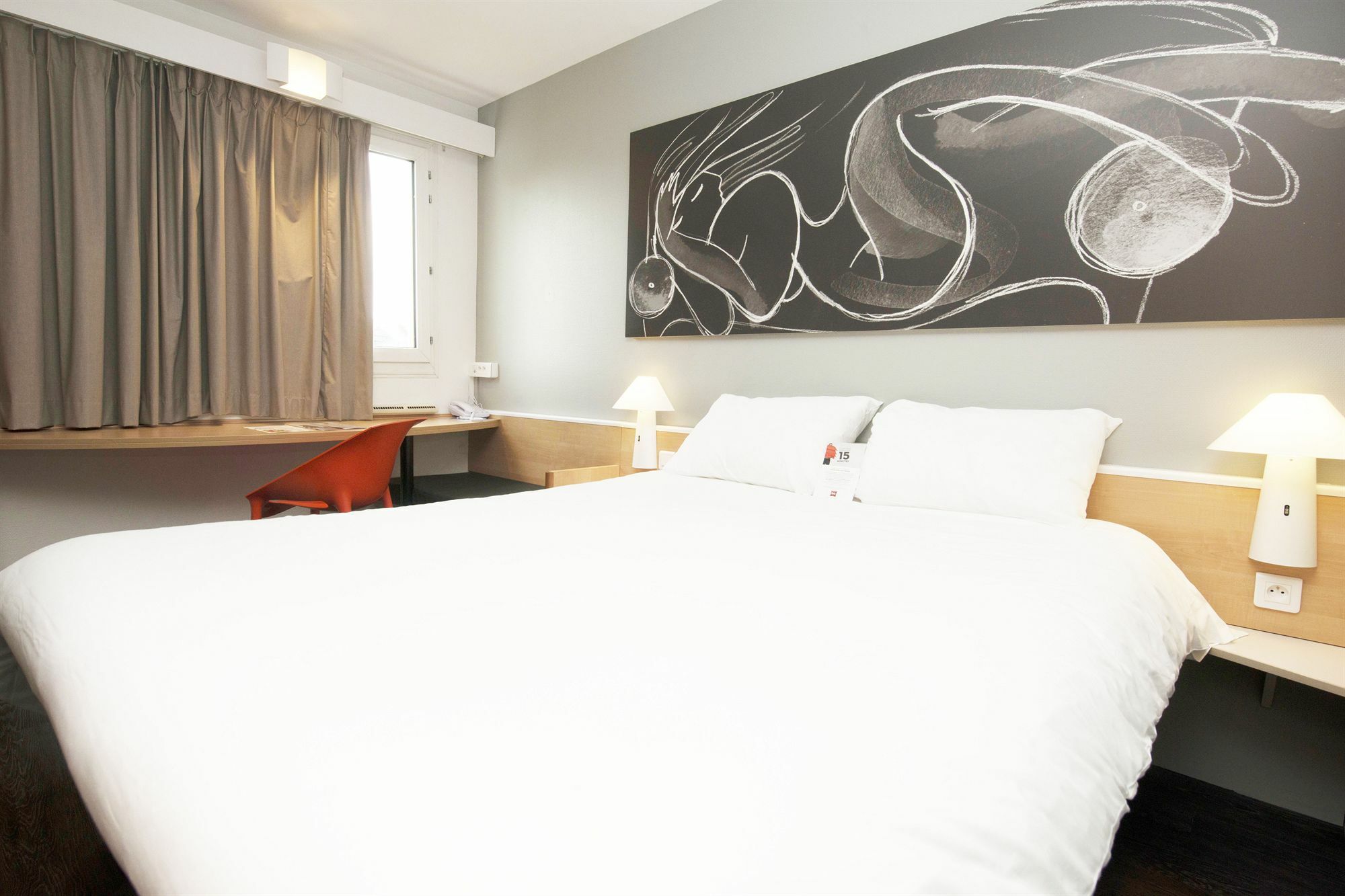 Hotel Ibis Reims Tinqueux Esterno foto